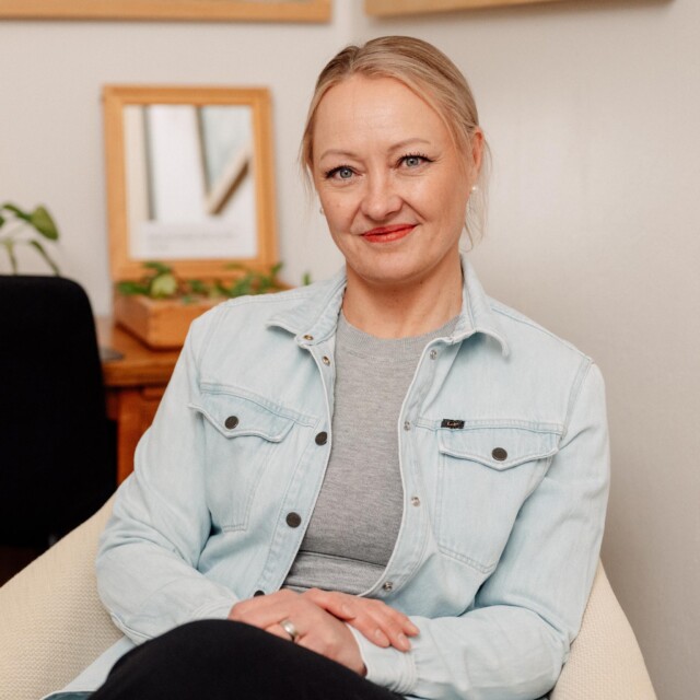 Jenni Saarij&auml;rvi, Mind Teamin ammattilainen